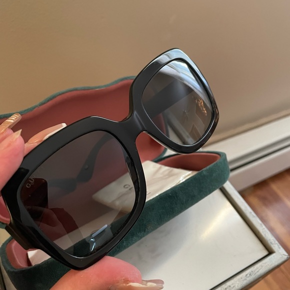 Gucci Sunglasses main image 9